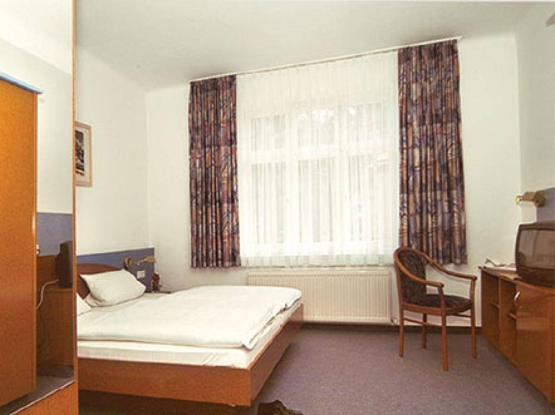 WaldhotelFriedrichroda Thuringen Hotelkamer