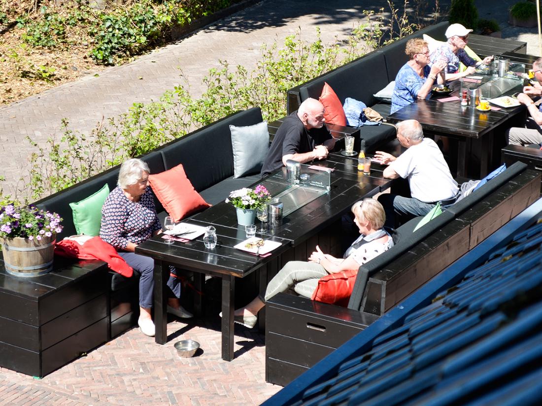 Hotel Karsten Weekendjeweg Norg Drenthe Terras