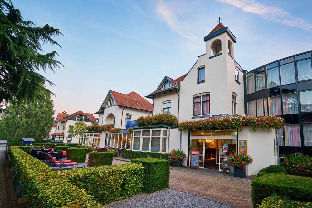 520 FOTO HR Exterieur Aanzicht buitenzijde hotel  1 