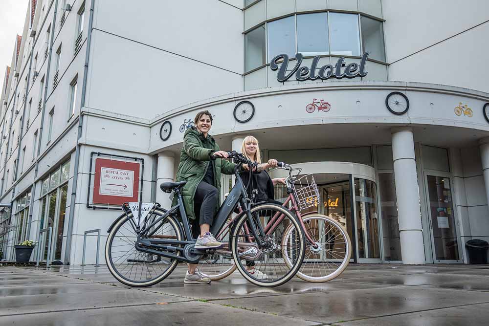 entree hotel fietsverhuur