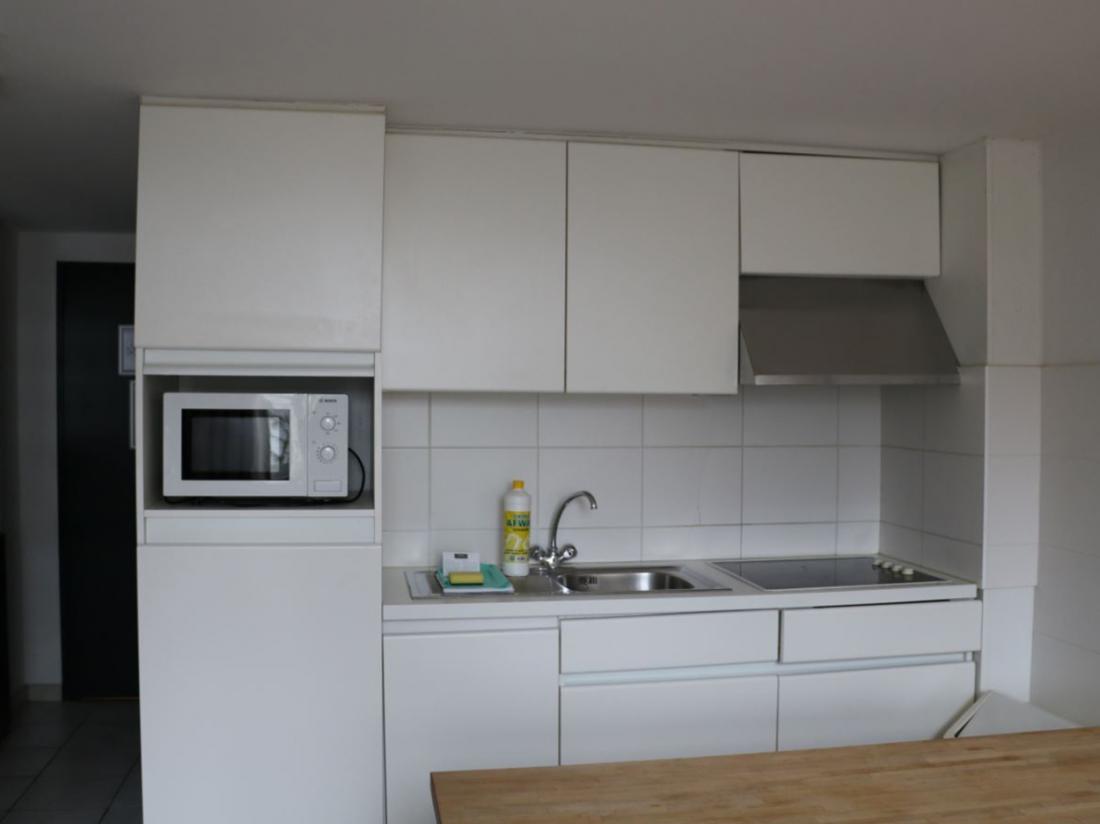 Arass Hotel Antwerpen Hotelaanbieding Duplex Standard Apartment Keuken