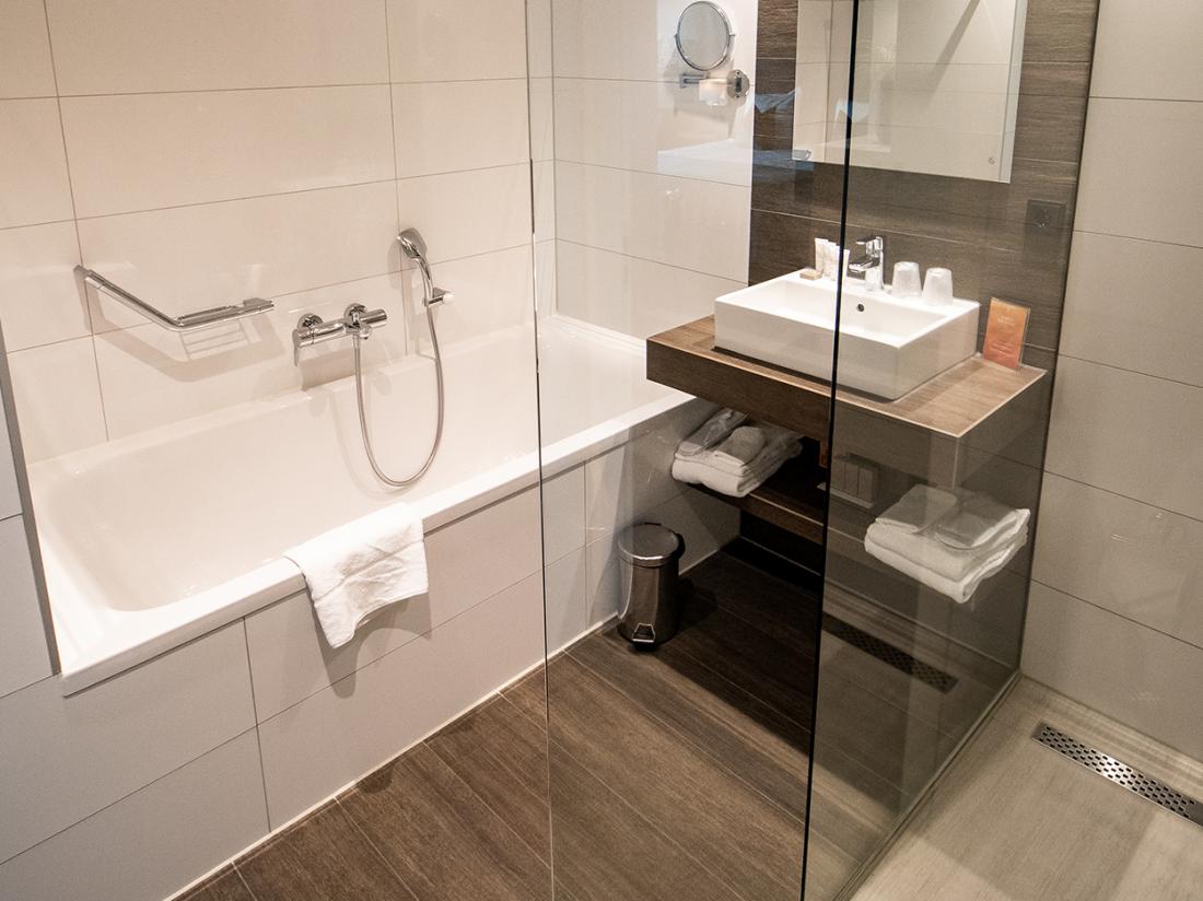 Van Der Valk Hotel Hoorn Badkamer