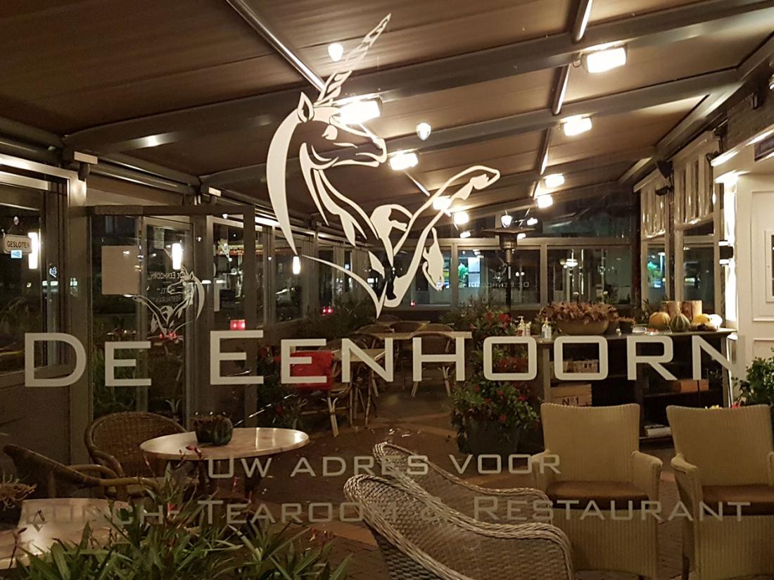 Hotel Restaurant De Eenhoorn Logo Terras