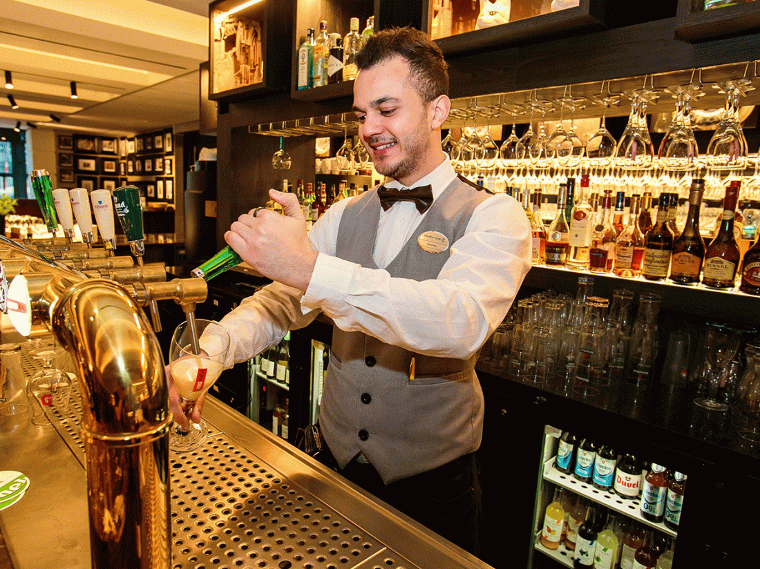Bar