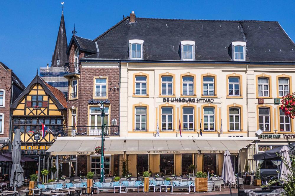 Arrangement terras hotel Limbourg Sittard Limburg