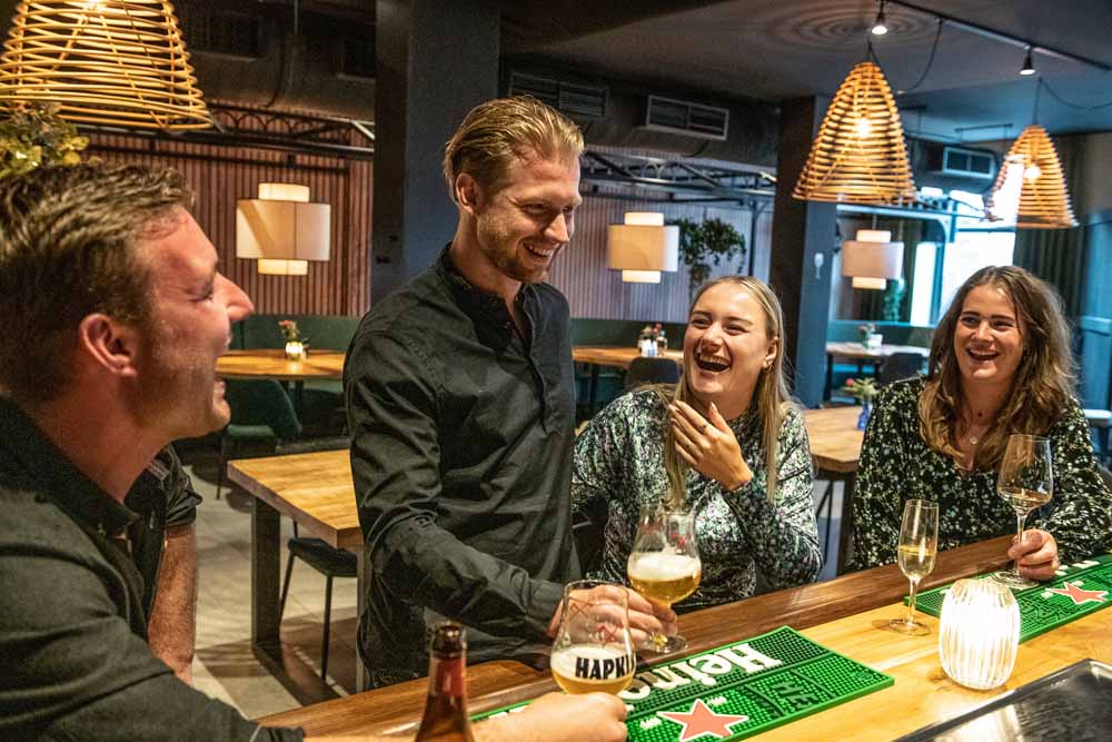 hotel marktstad schagen aanbieding hotelbar