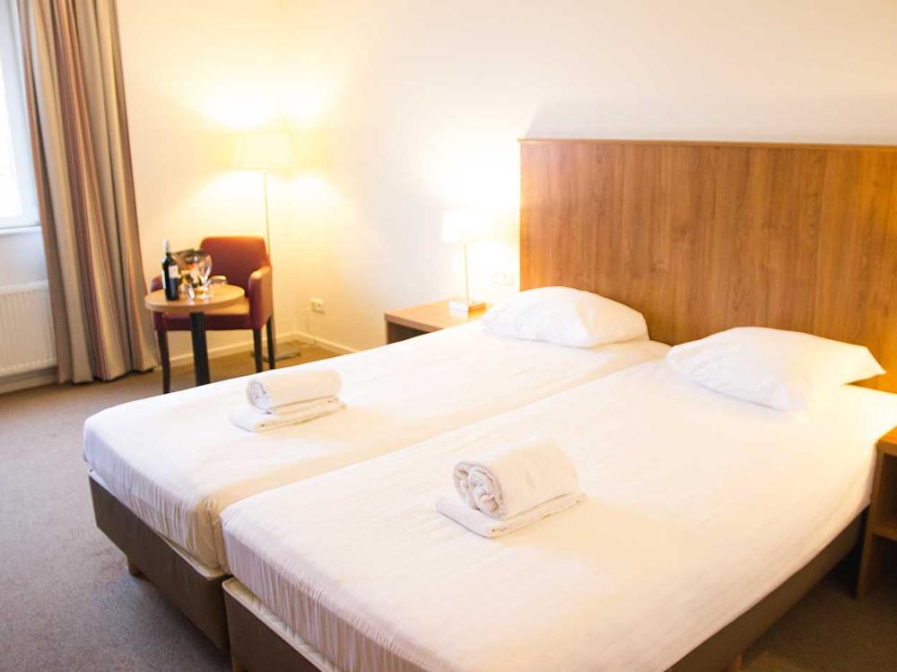 Strandhotel Vigilante Friesland Landzicht Kamer