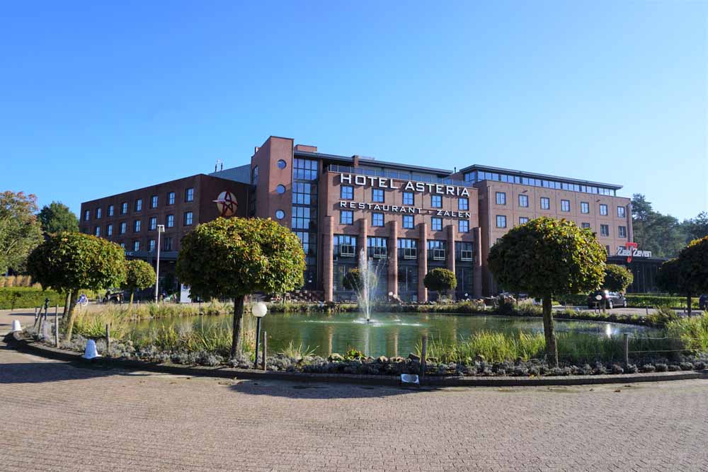 hotel asteria venray aanbieding vijver