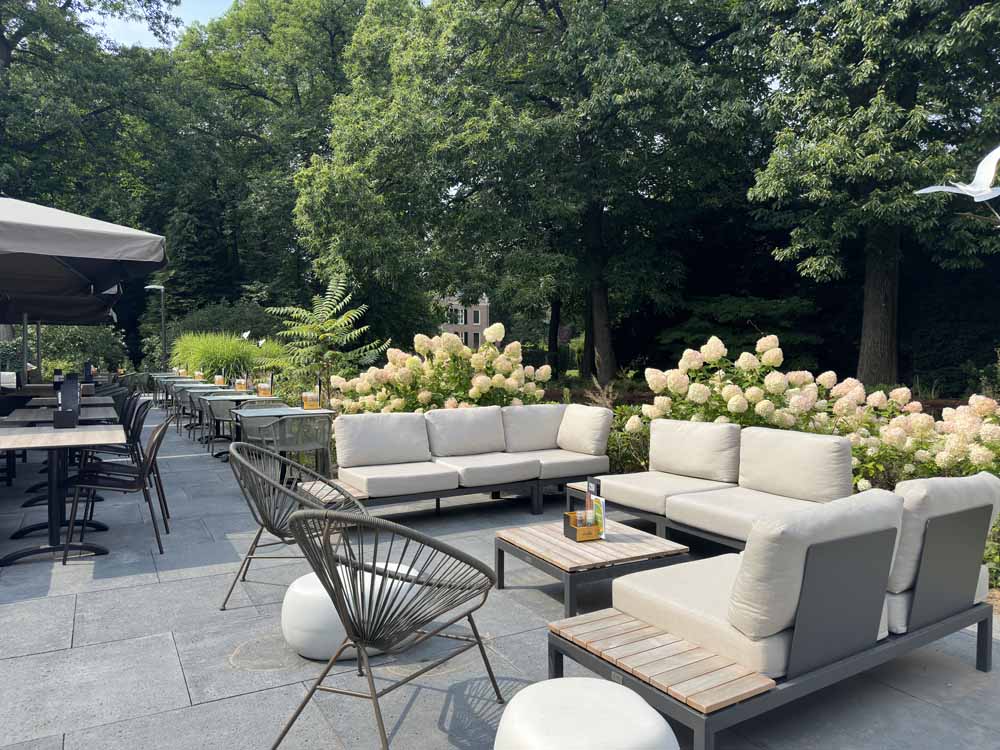 Terras   Landgoed Zonheuvel