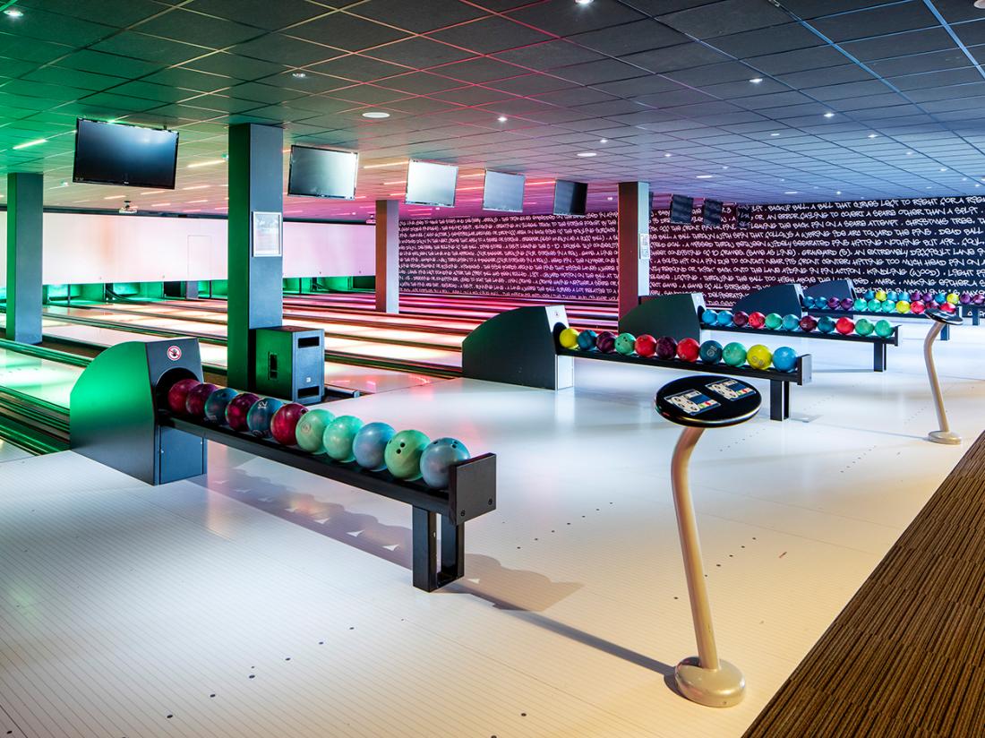 city resort hotel helmond bowling