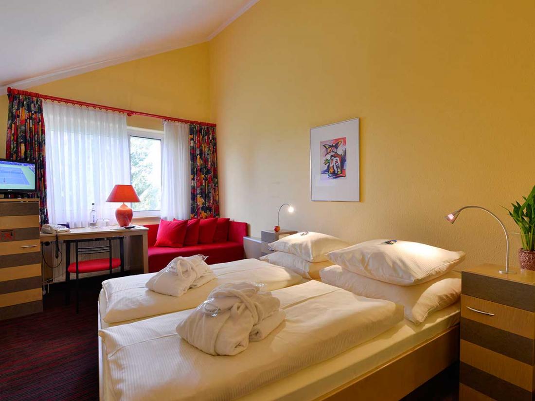 hotelaanbieding Michel  Friends Hotel Lneburger Heide hotelkamer