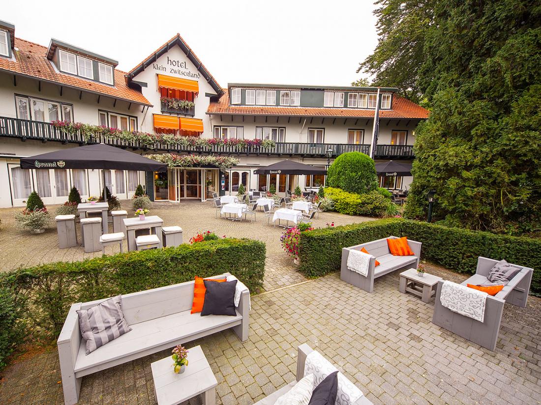 Weekendjeweg Hotel Klein Zwitserland Heelsum Hotel Vooraanzicht
