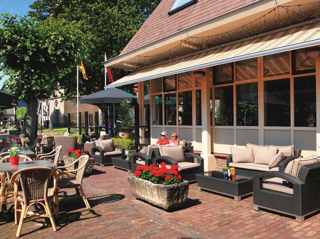 De brink terras Hotel kuik drenthe ruinen