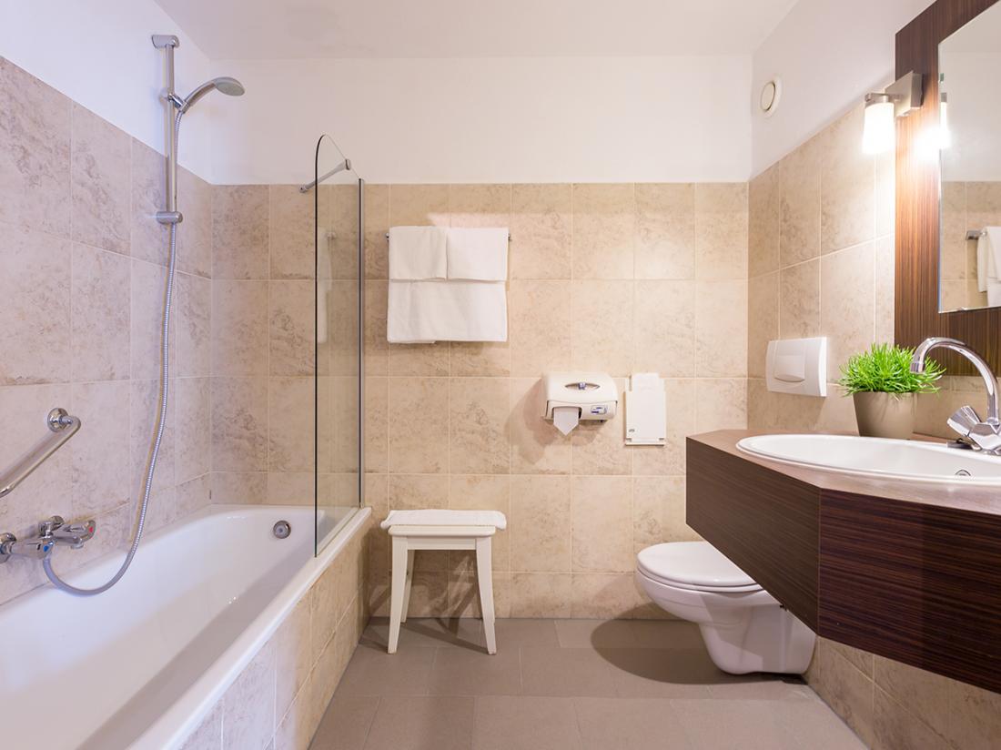 Badkamer Superior room