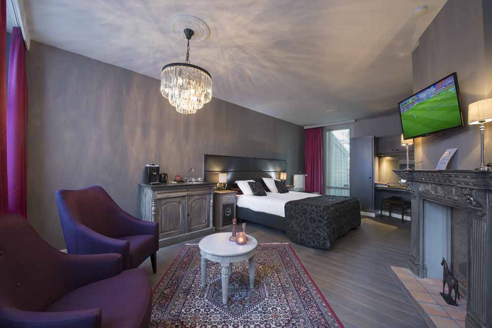 hotel kasteel daelenbroeck luxe kamer 19