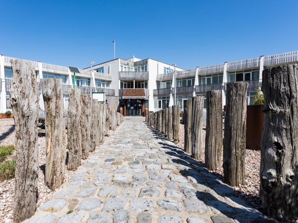 Strandhotel Westduin Weekendjeweg Zeeland Buitenaanzicht