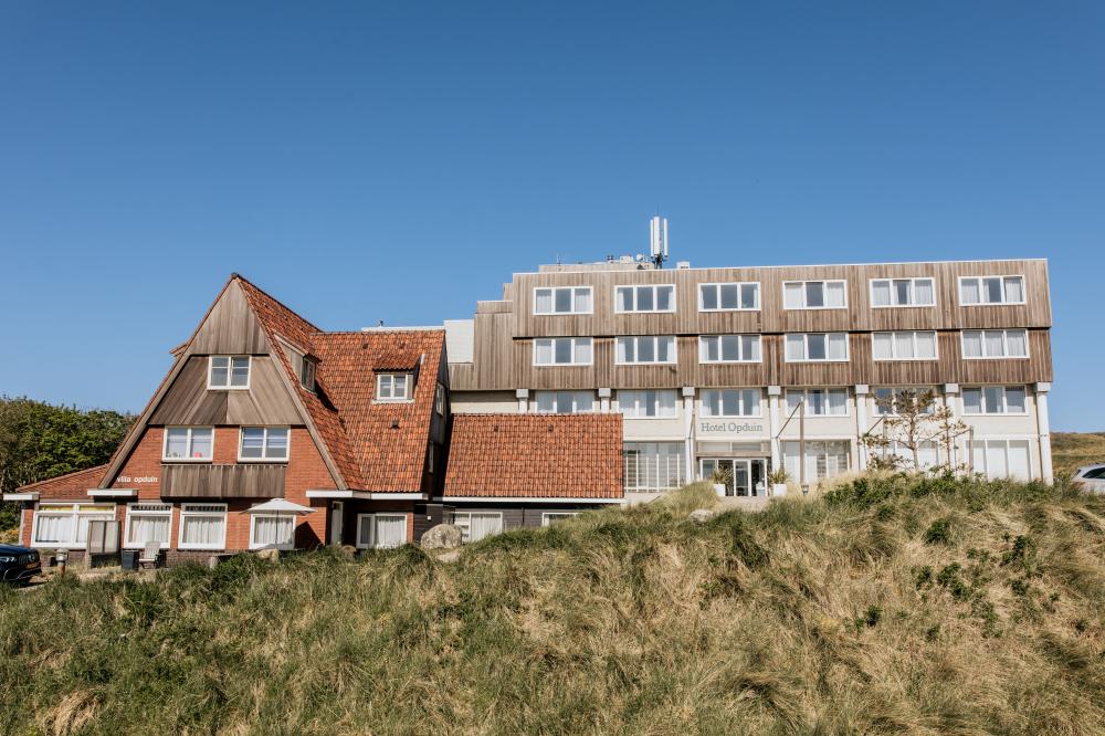 Vooraanzicht Opduin   Grand Hotel Opduin Texel 2