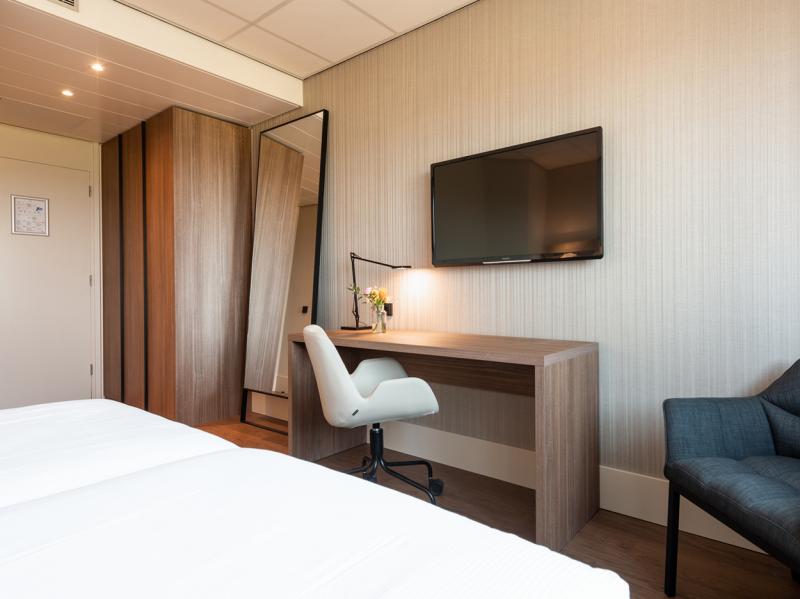 NH Leeuwenhorst Superior Room