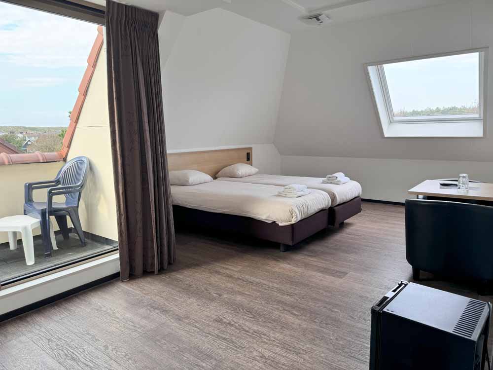hotel kust noord holland  t zwaantje callantsoog